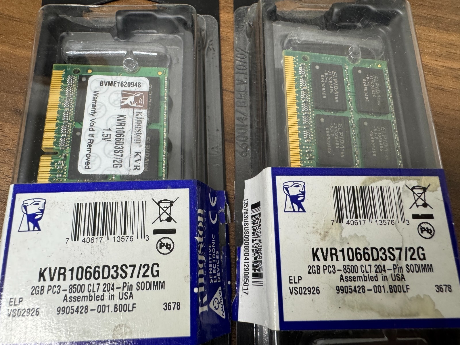2 – Kingston ValueRAM 2 GB SO-DIMM 1066 MHz DDR3 Memory (KVR1066D3S7/2G)