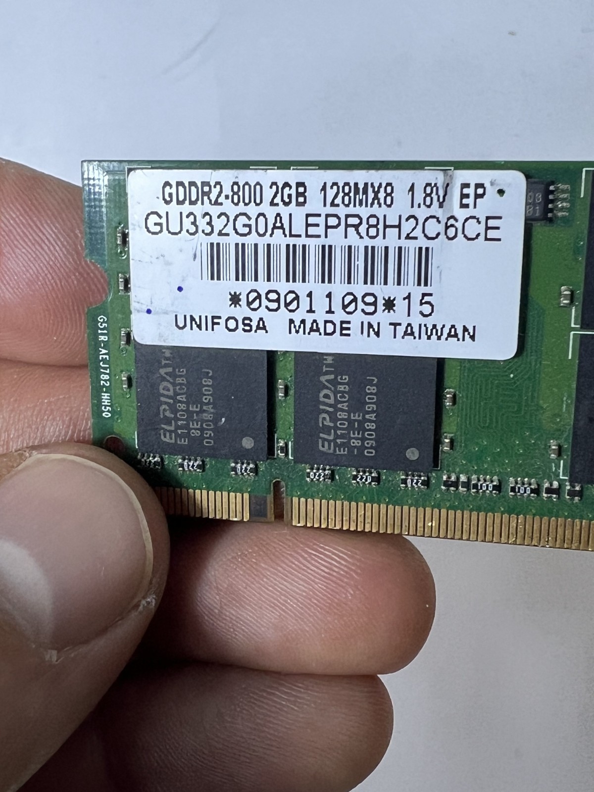 2GB DDR2-SODIMM RAM 1.8V PC2-6400S 800MHz UNIFOSA – GU332G0ALEPRH2C6CE 128MX8 EP
