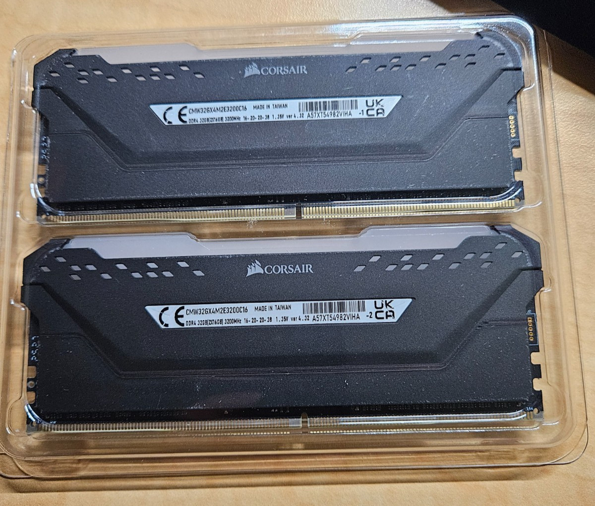 Corsair Vengeance RGB PRO 32GB (2 x 16GB) DDR4 3200