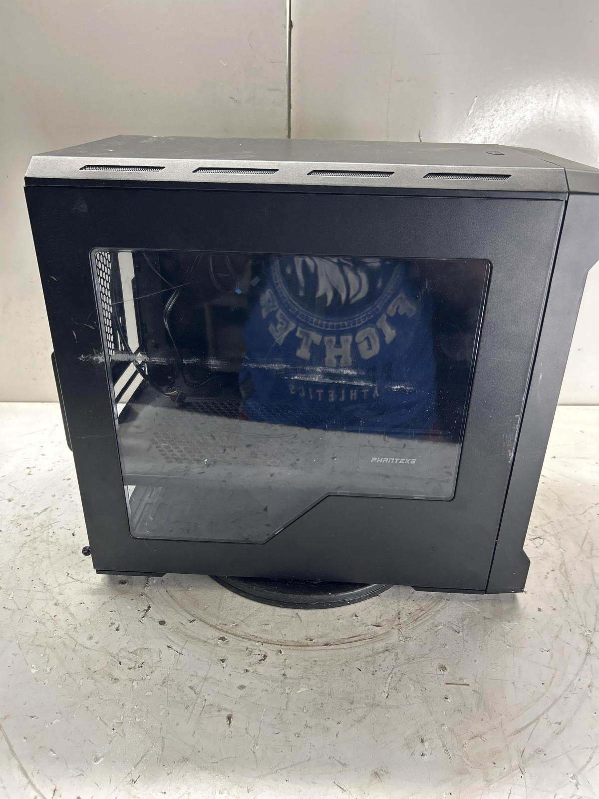 Phanteks Enthoo Evolve ITX PC Case