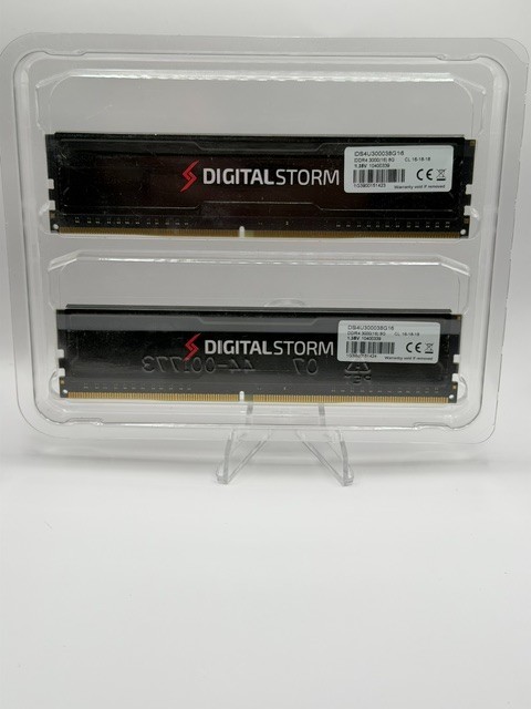 8GB x 2 (16GB) RAM DDR4 Digital Storm, 1.35v, 3000MHz, Desktop RAM, USED