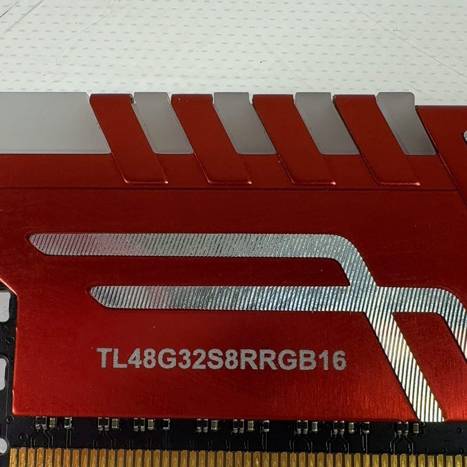 V-Color Prism RGB 8GB (1x8GB) RAM DDR4 3200MHz TL48G32S8RRGB16