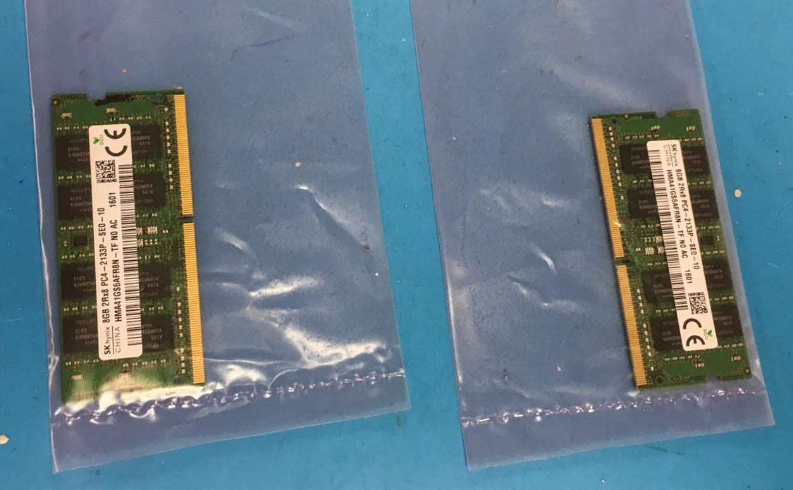 SK HYNIX 16Gb (2x8Gb) DDR4 SO-DIMM LAPTOP RAM MEMORY PC4-2133P HMA41GS6AFR8N-TF