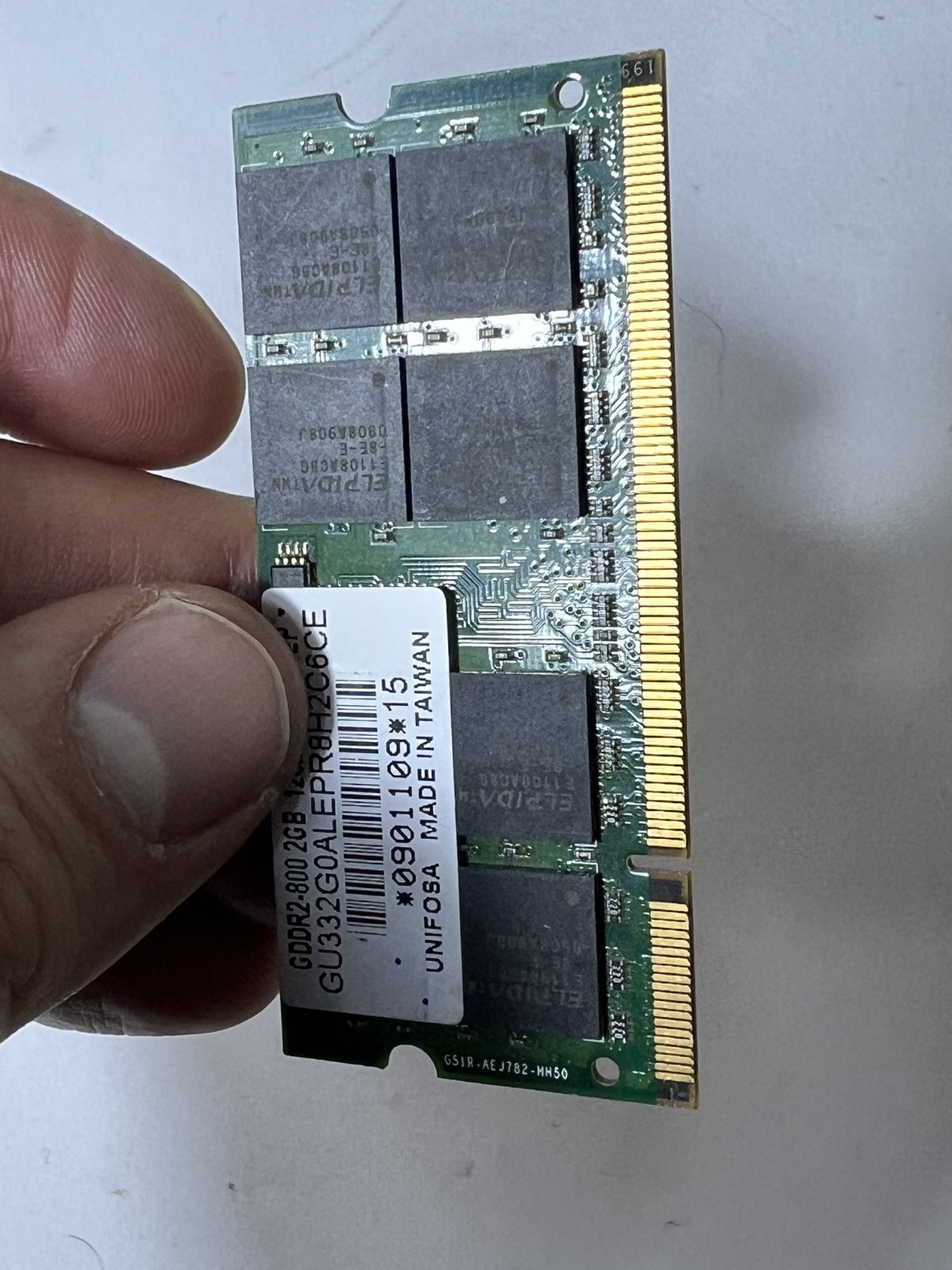 2GB DDR2-SODIMM RAM 1.8V PC2-6400S 800MHz UNIFOSA – GU332G0ALEPRH2C6CE 128MX8 EP