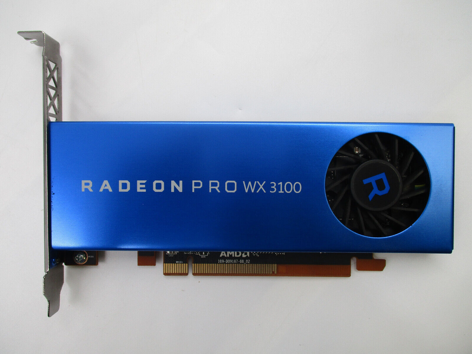 AMD FirePro W5100 4GB GDDR5 4x DP / Radeon WX 2100 2GB/W2100 2GB Graphics Card