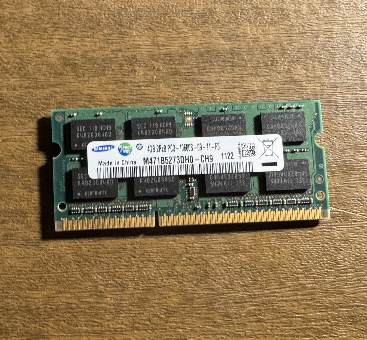 Samsung DDR3 SO-DIMM 4GB PC3-10600S RAM M471B5273DH0-CH9 [LAPTOP ONLY]
