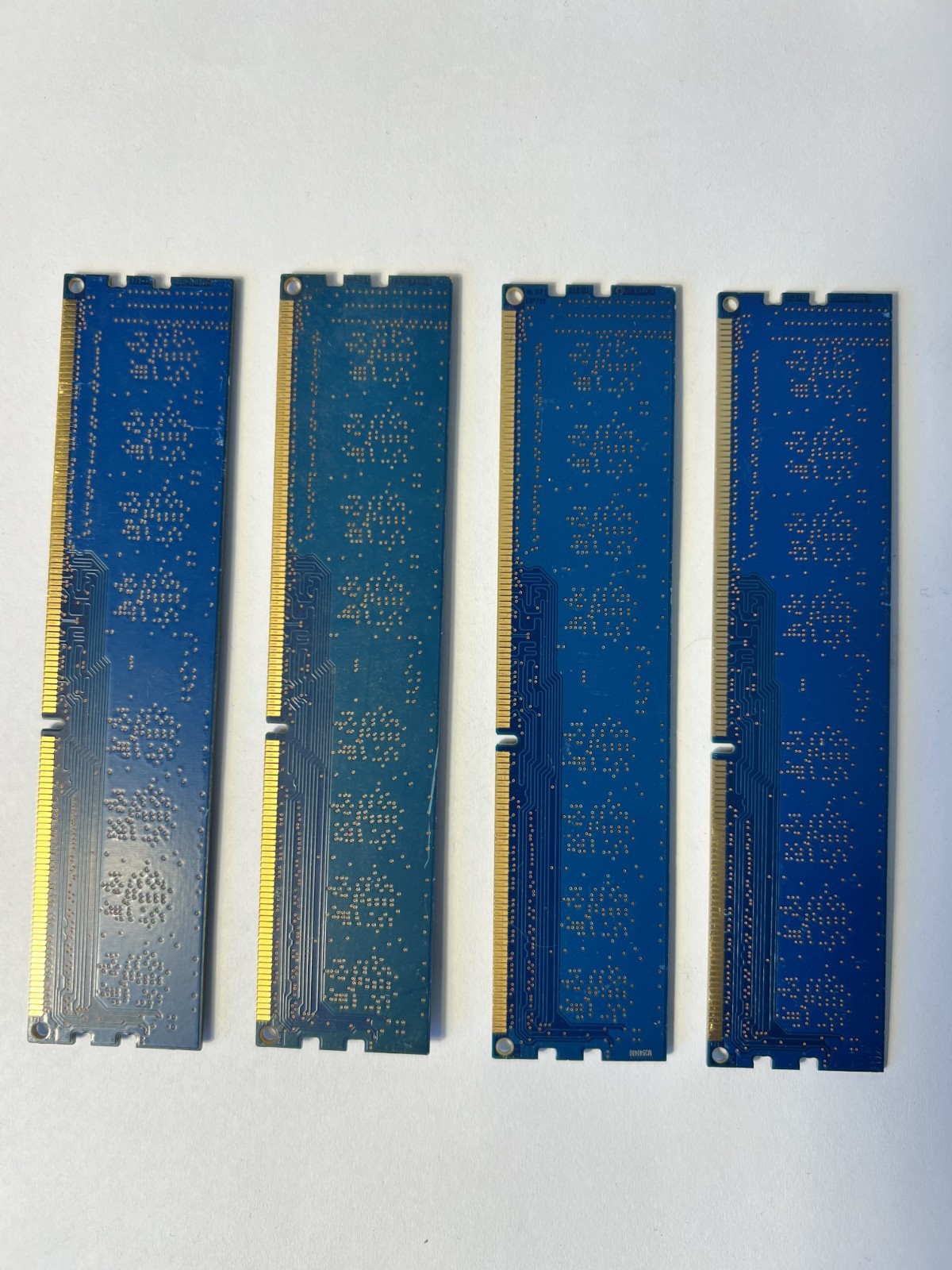 Hynix 8GB (4x2GB) 1Rx8 PC3-12800U DDR3 RAM Kit Memory HMT325U6CFR8C-PB Lot of 4