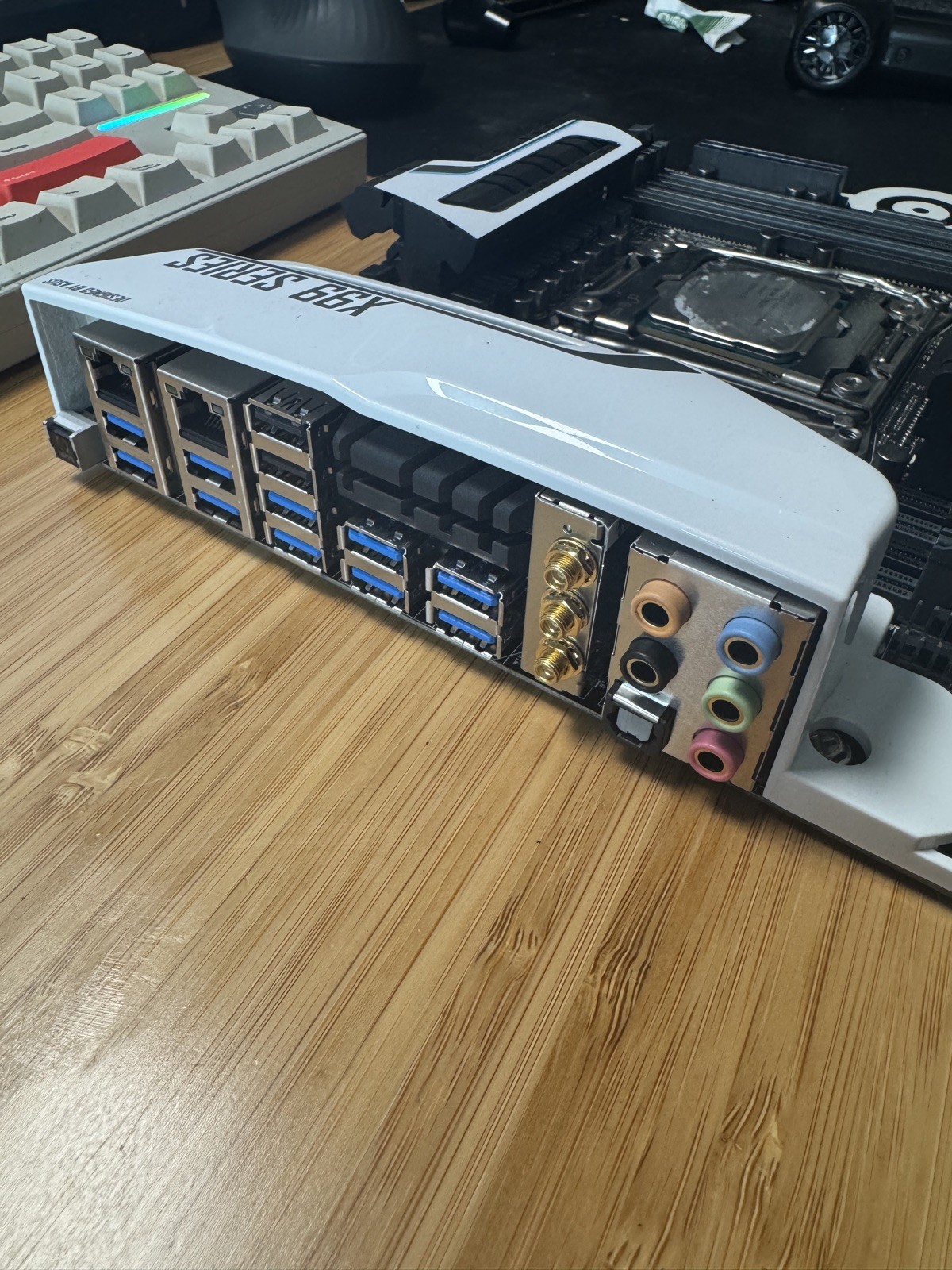 Asus X99-Deluxe Intel 2011 socket Motherboard + Intel i7-5820k