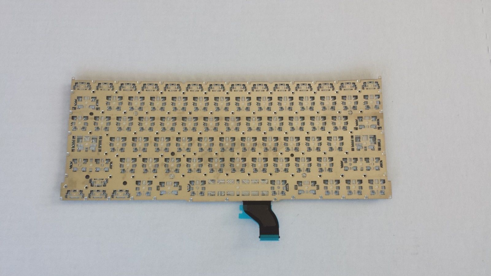 100% New 13″ MacBook Pro Retina A1502 US Black Keyboard w/Screws 2013-2015