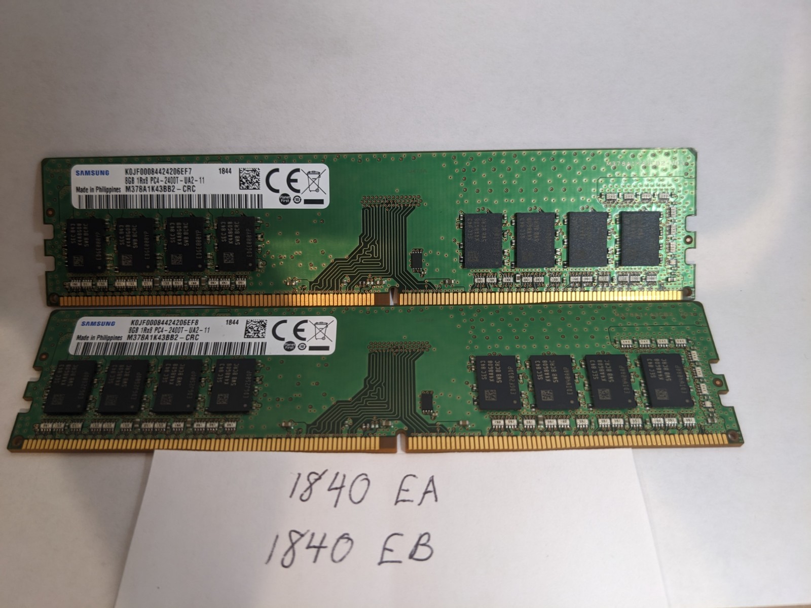 Samsung 8GB PC4-19200 (DDR4-2400) Memory (M378A1K43BB2CRC) LOT