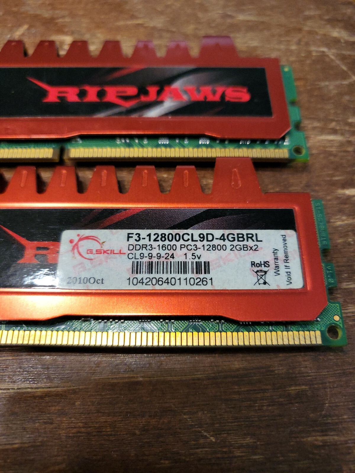 G.Skill Ripjaws F3-12800CL9D-4GBRL Ram DDR3 2GB