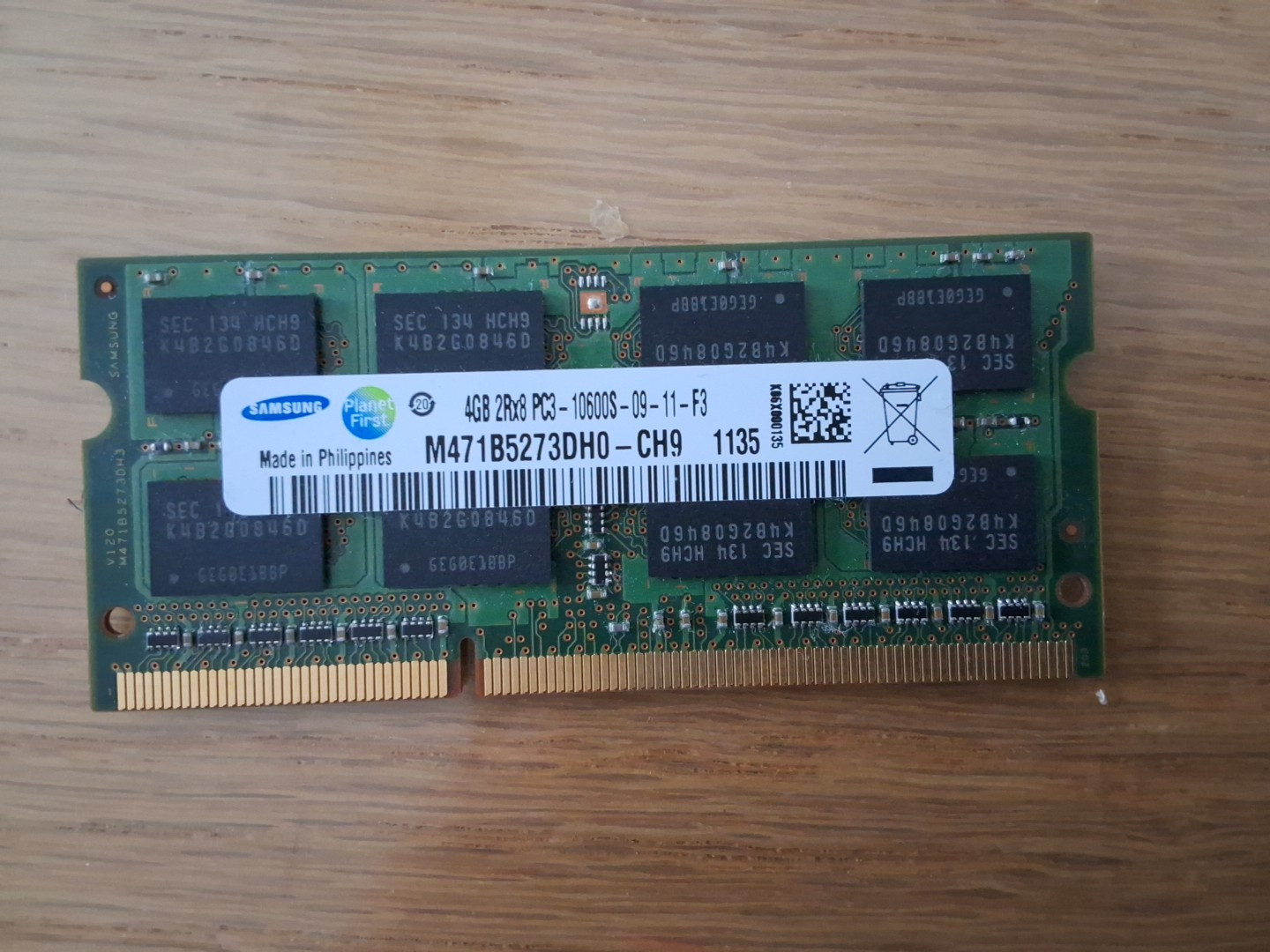 Samsung M471B5273DH0-CH9 DDR3 4GB 2xR8 Pc3 SO DIMM RAM