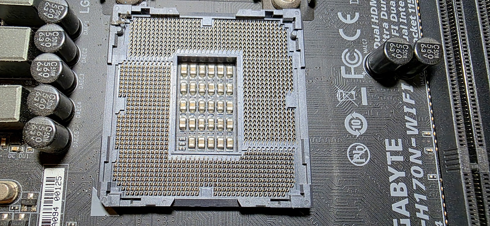 GIGABYTE GA-H170N-WIFI Mini ITX Motherboard