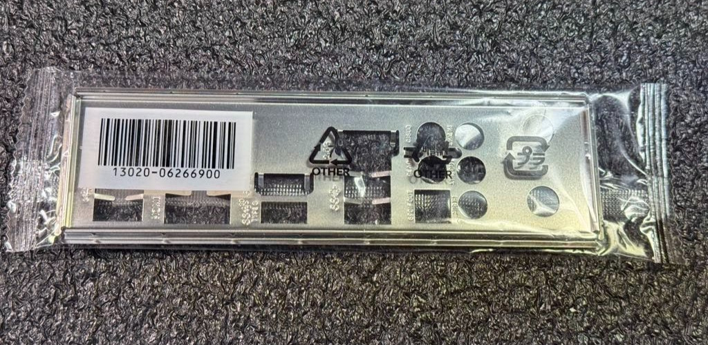 ASUS 13020-06266900 I/O Shield 4USB/DVI/VGA/LAN/HDMI Motherboard Backplane
