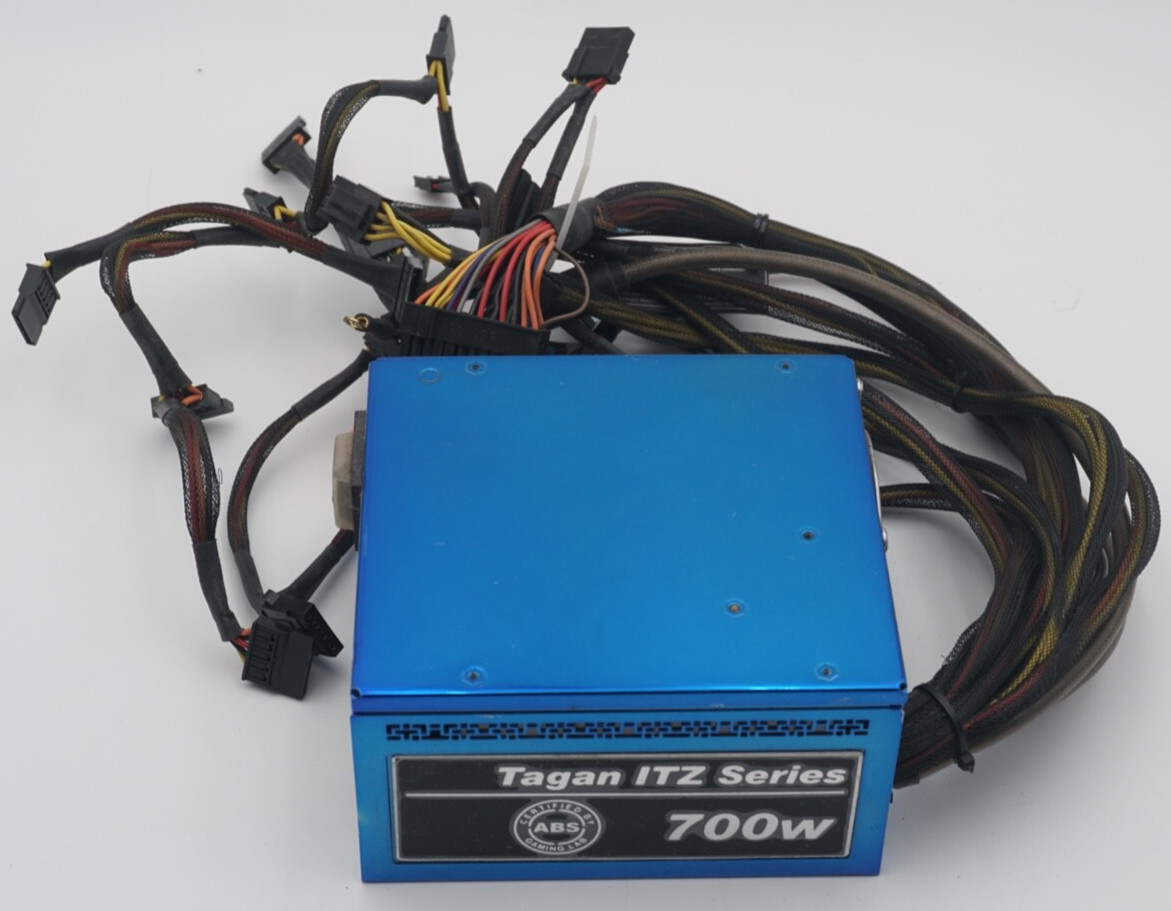 TAGAN Power Supply ITZ700 700W