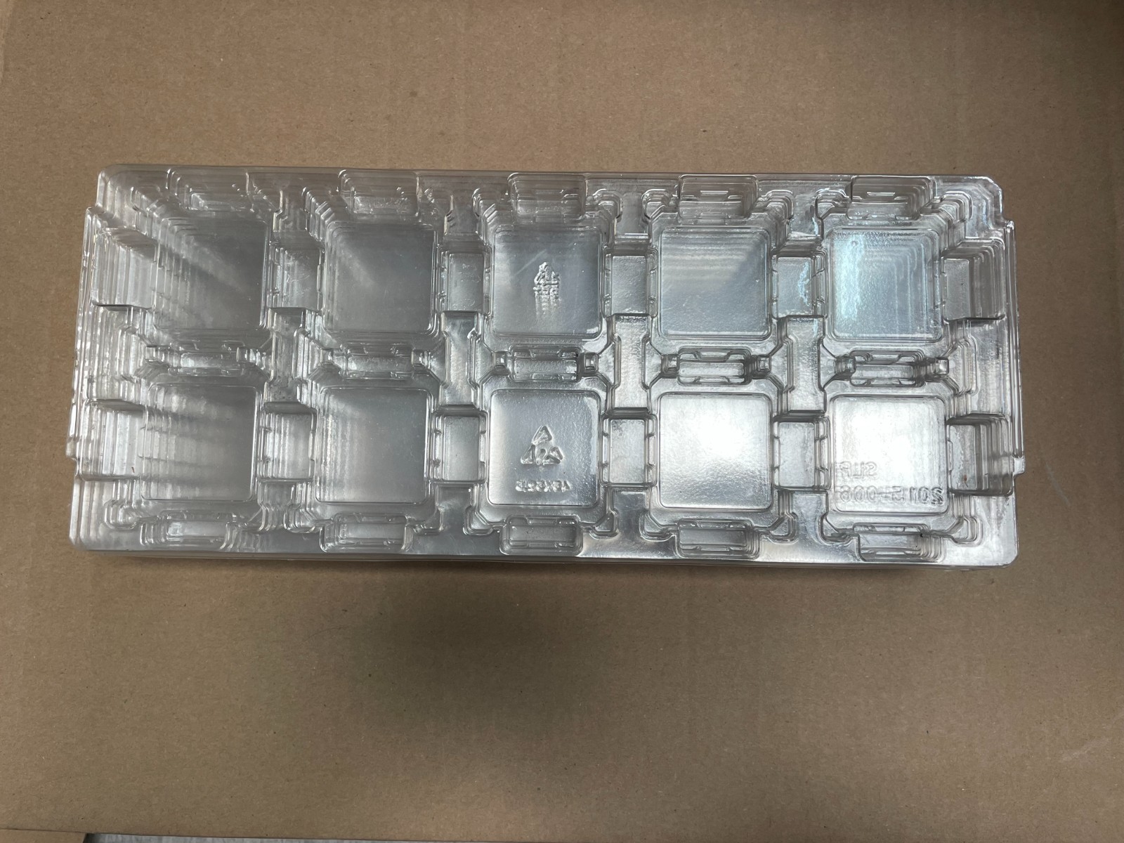 10 PCS Intel TRAY SLP 2015-006 Processors LGA 2011 Socket R 45×52.5mm TRAY