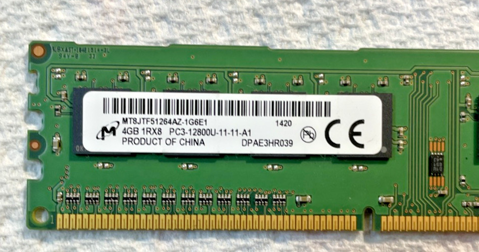 Micron 4GB PC3-12800u DDR3-1600MHz 1Rx8 MT8JTF51264AZ-1G6E1 HP 698650-154