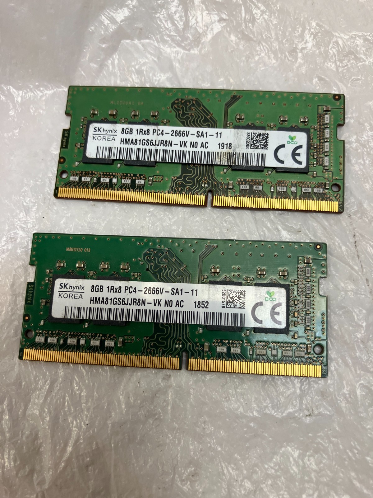 SK Hynix 16GB (2x8GB) 1Rx8 PC4-2666V-SA1-11 SODIMM DDR4 RAM