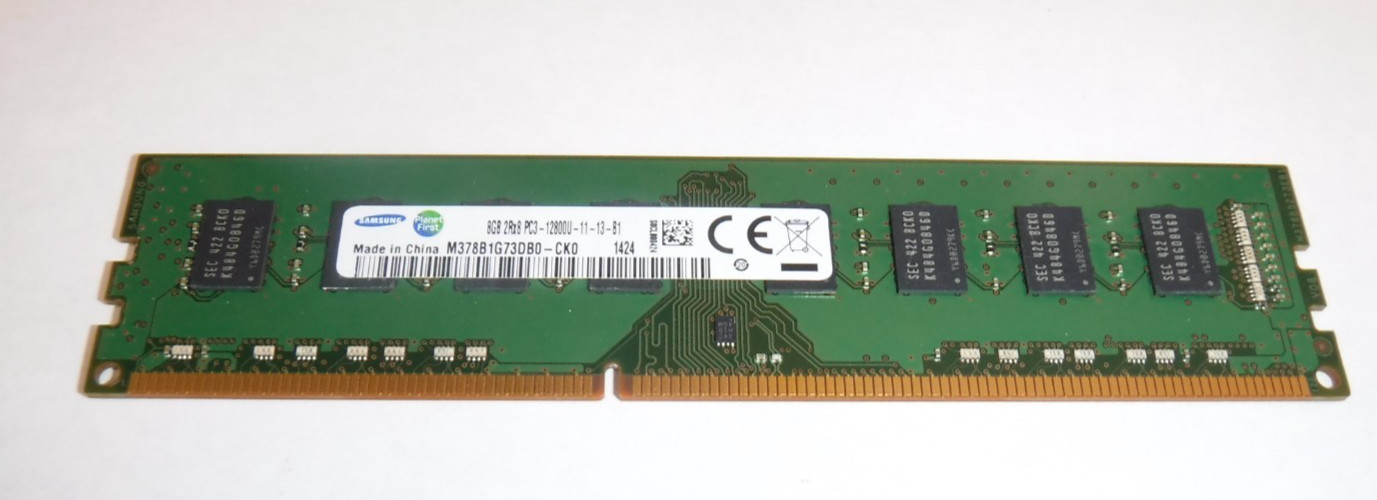 Samsung 8GB 2Rx8 PC3‑12800U DDR3‑1600MHz Desktop RAM – M378B1G73DB0‑CK0