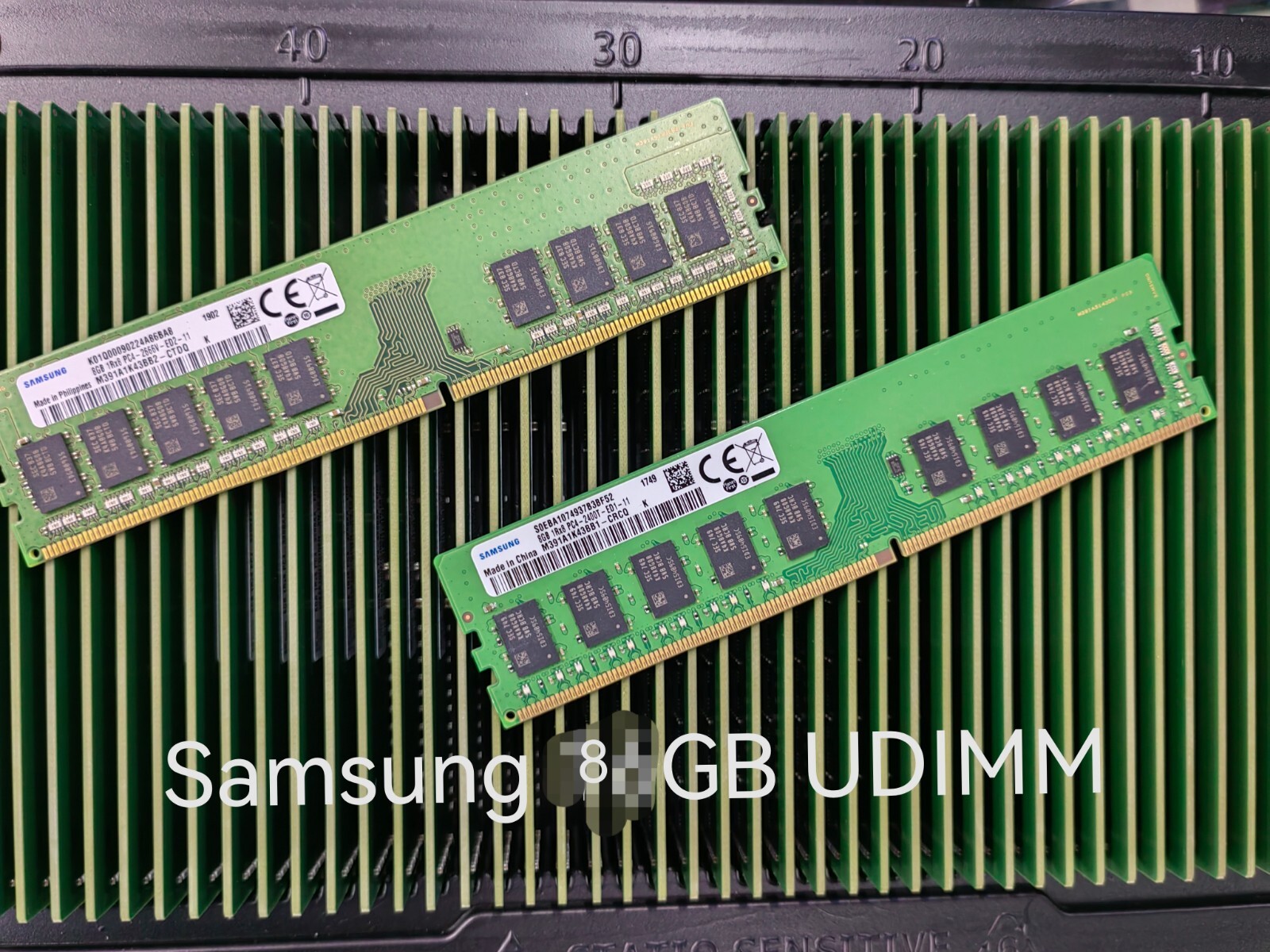SAMSUNG 8GB ECC UDIMM RAM DDR4 3200MHz 2933MHz 2666MHz 2400MHz 2133MHz 2R8