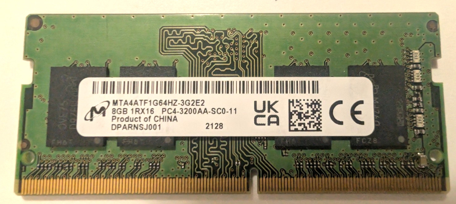 MICRON MTA4ATF1G64HZ-3G2E2 8GB PC4-3200A DDR4 Sodimm