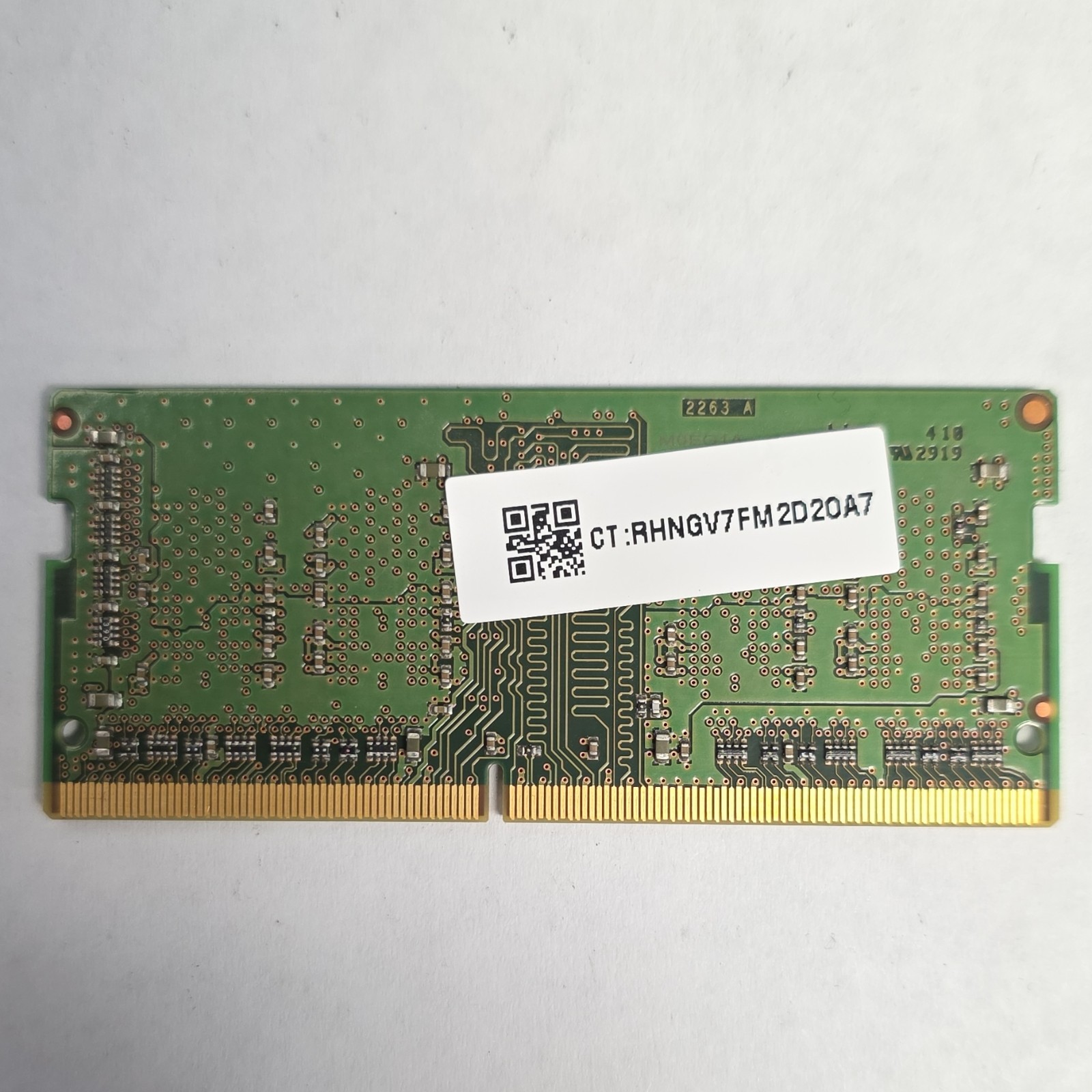 Micron 4GB (1x 4GB) DDR4 PC4-3200AA SO-DIMM 260-Pin RAM MTA4ATF51264HZ-3G2J1