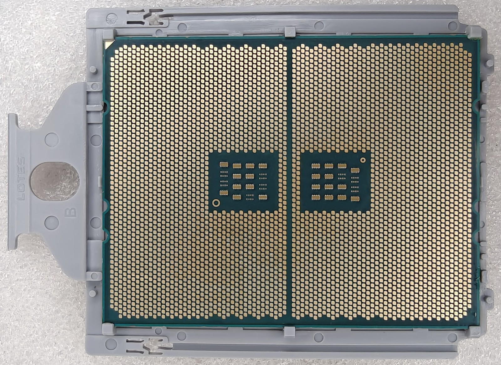 Dell Locked AMD EPYC 7J13 CPU Processor 64 Core 2.45Ghz Replace Version of 7763