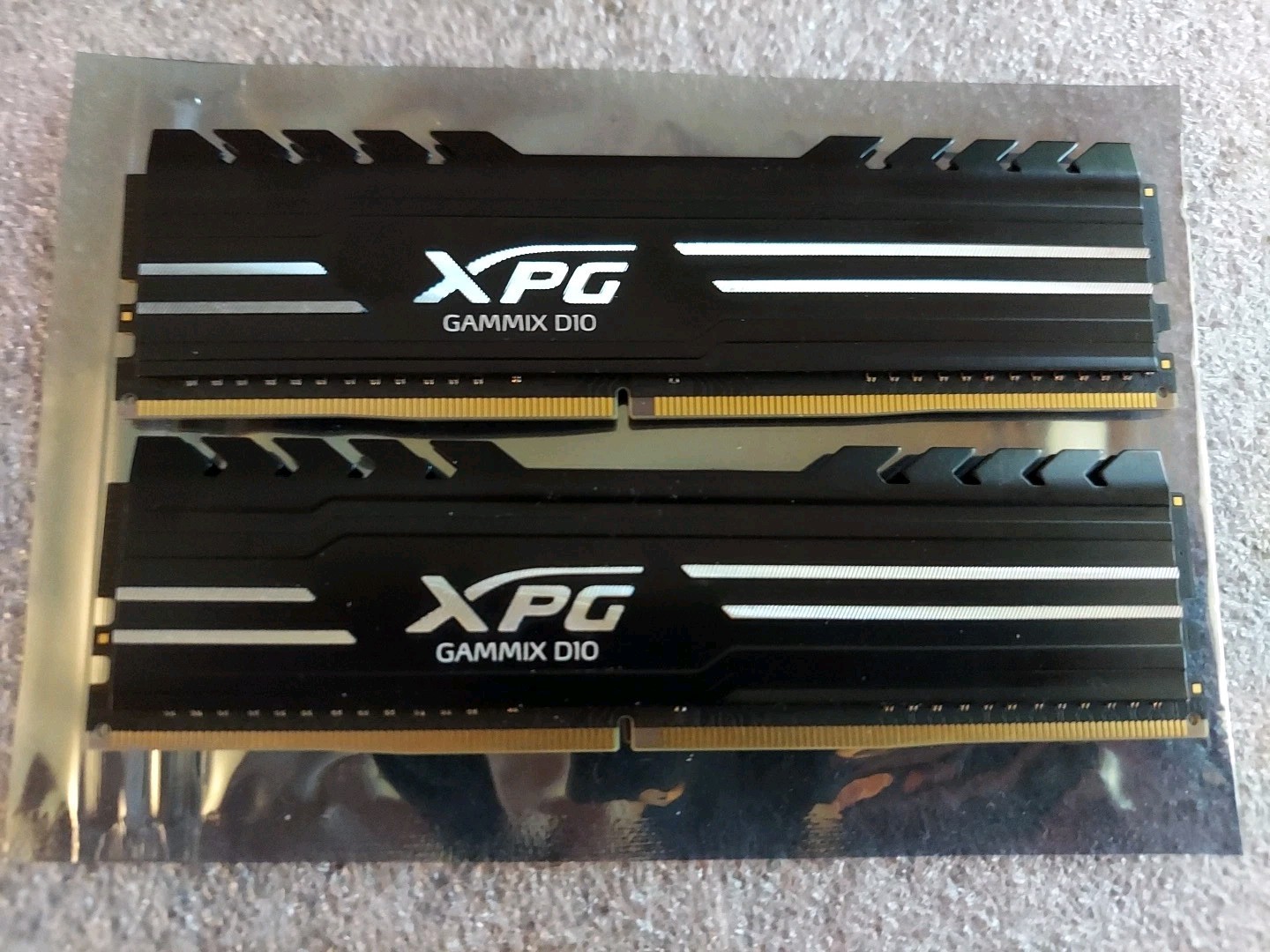Pair Tested GOOD XPG Gammix D10 2x 8GB DDR4 3000 Gaming XMP PC Mem RAM DIMM 16GB