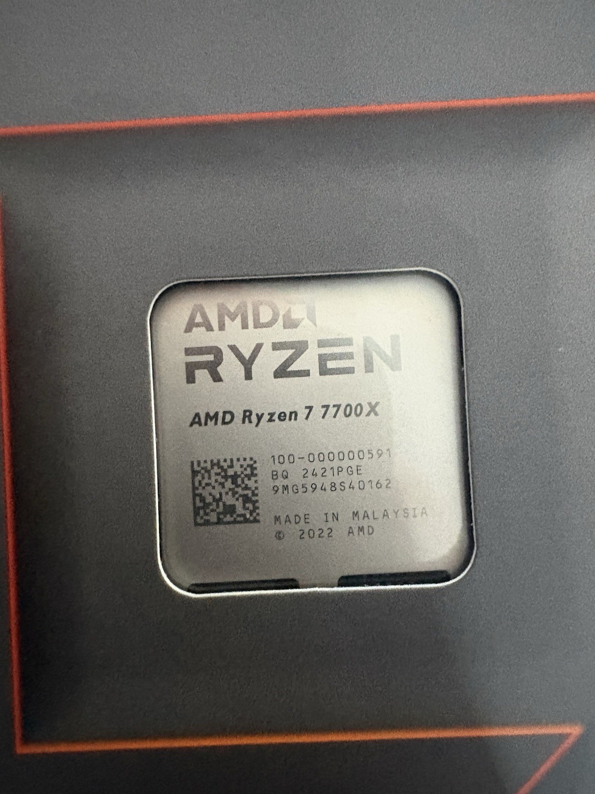 AMD Ryzen 7 7700x Processor (5.4 GHz, 8 Cores, LGA 1718/Socket AM5) open box!!!