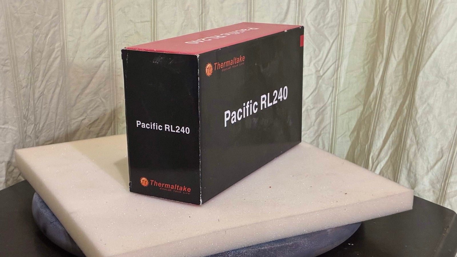 Thermaltake RL240 PC Water Cooling Radiator (incl. plug/fitting wrench)