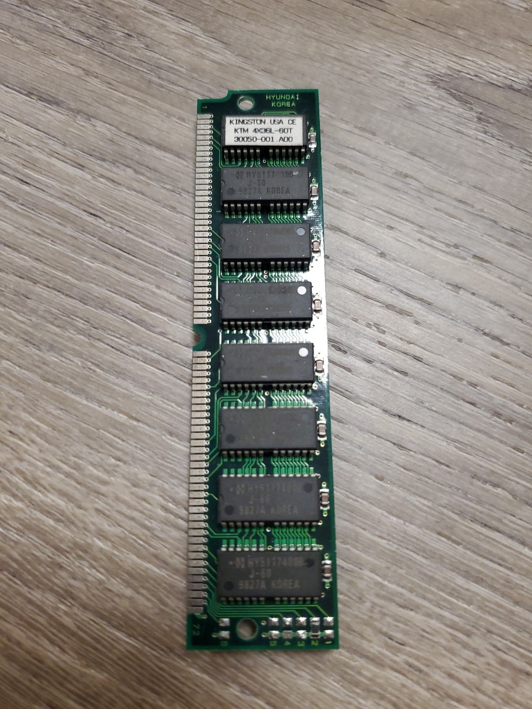 Kingston KTM-4R32G-60T – 32MB 72-Pin EDO SIMM – Tested Working