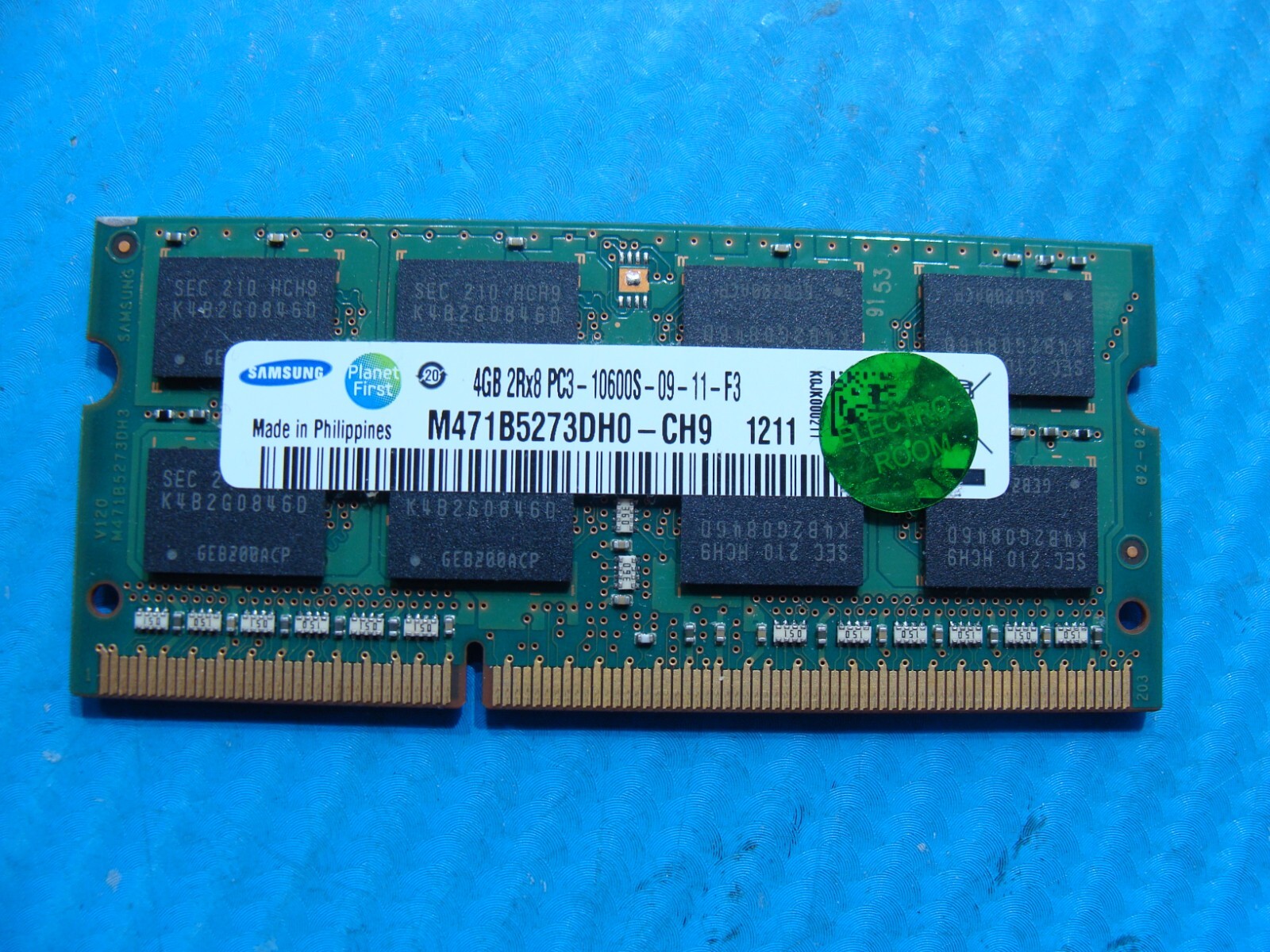 MacBook Pro A1286 Samsung 4GB 2Rx8 PC3-10600 Memory RAM SO-DIMM M471B5273DH0-CH9