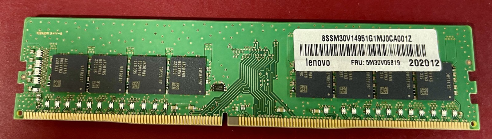 Samsung 32GB DDR4-2933 PC4-23400 2Rx8 UDIMM M378A4G43AB2-CVF Lenovo 5M30V06819