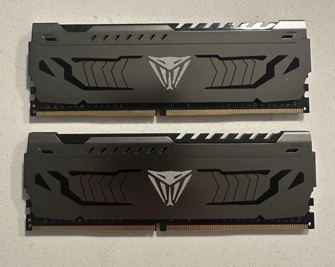 Patriot Viper Steel 16GB (2x8GB) DDR4-4000 CL19 288-Pin DIMM PVS416G400C9K