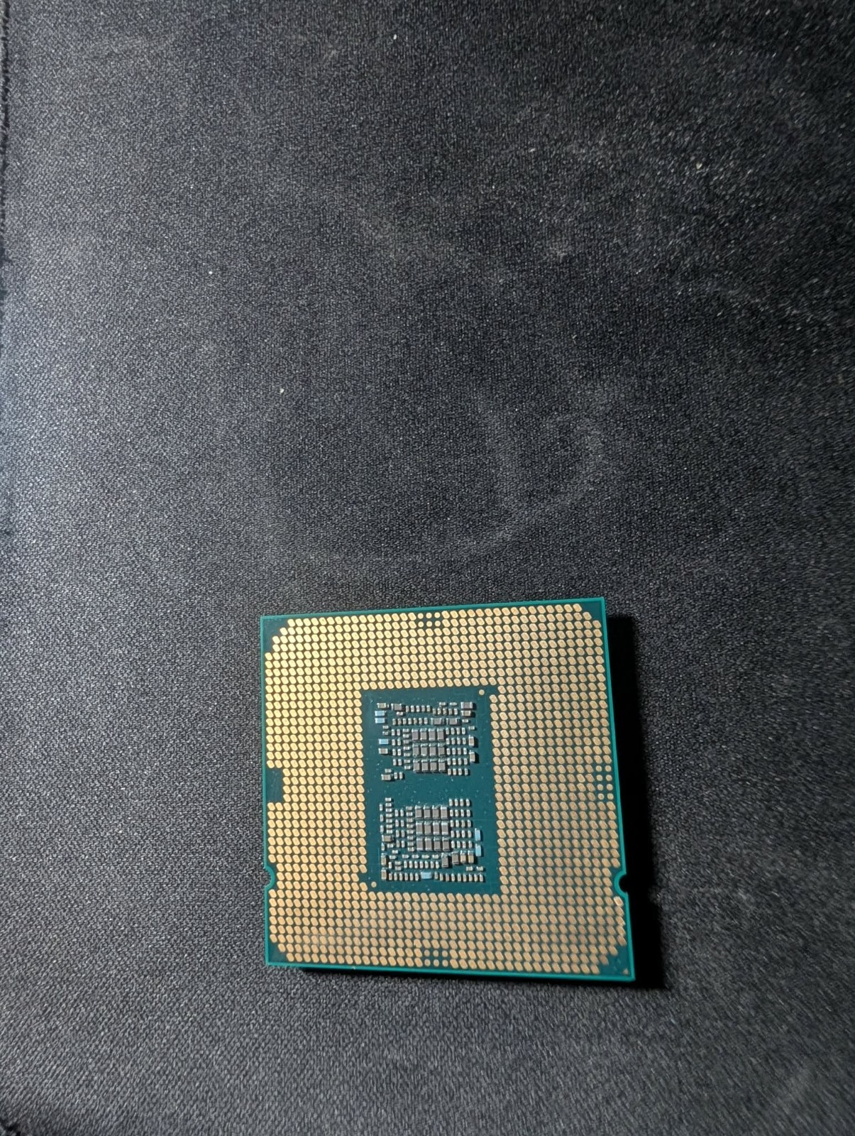 Intel Core i9-10900K Processor (3.7 GHz, 10 Cores, FCLGA1200) – BX8070110900K