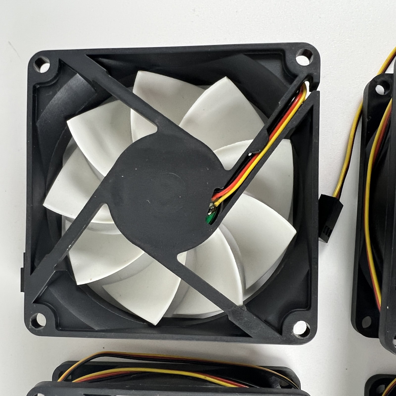 ARCTIC F8 80mm Case Fan Value Pack Lot of 4 3-Pin 2000RPM ACFAN00061A Boxed