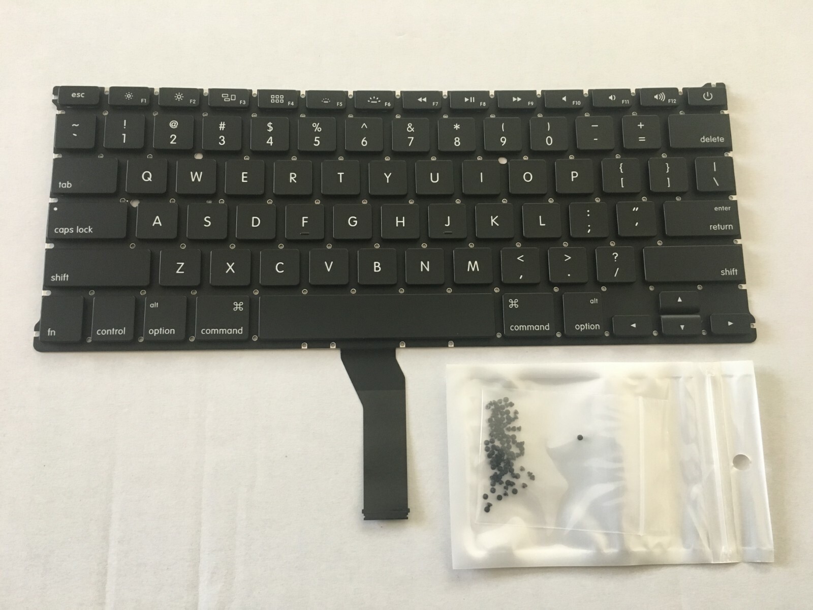 KEYBOARD W/SCREWS SET + TOOL (US ENGLISH) FOR MACBOOK AIR 13″ A1466 2012-2015