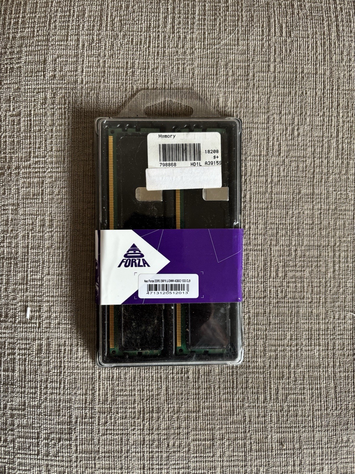 Neo Forza Memory DDR3 256*8 U-Dimm 4GBX2 1333 CL9 Brand New Factory Sealed