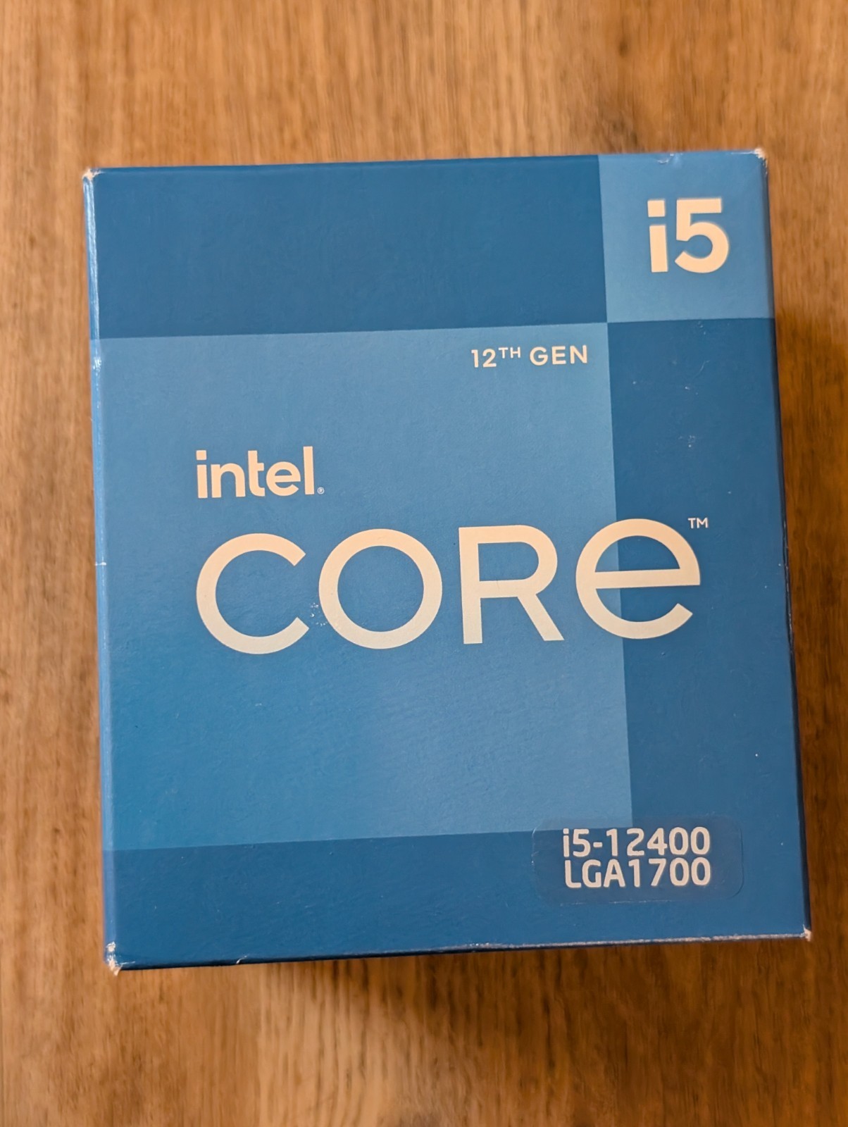 Intel Core i5 12400 2.5 GHz 6-core 12 threads 18 MB cache BX8071512400