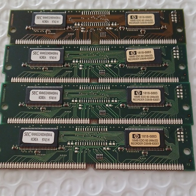 HP 64MB Kit (4x16MB) 168-Pin DIMM EDO DRAM 60ns 1818-6883 Unbuffered