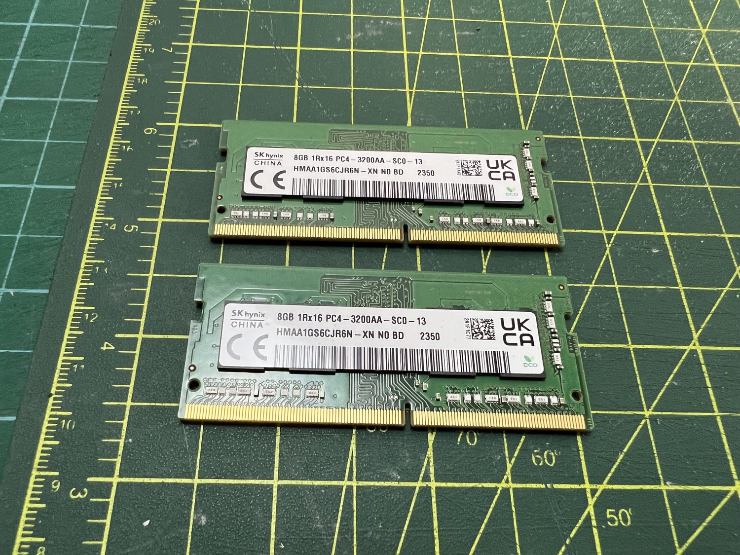 SK Hynix 16GB (2x8GB) DDR4 1Rx16 PC4-3200AA Laptop Memory Ram HMAA1GS6CJR6N-XN
