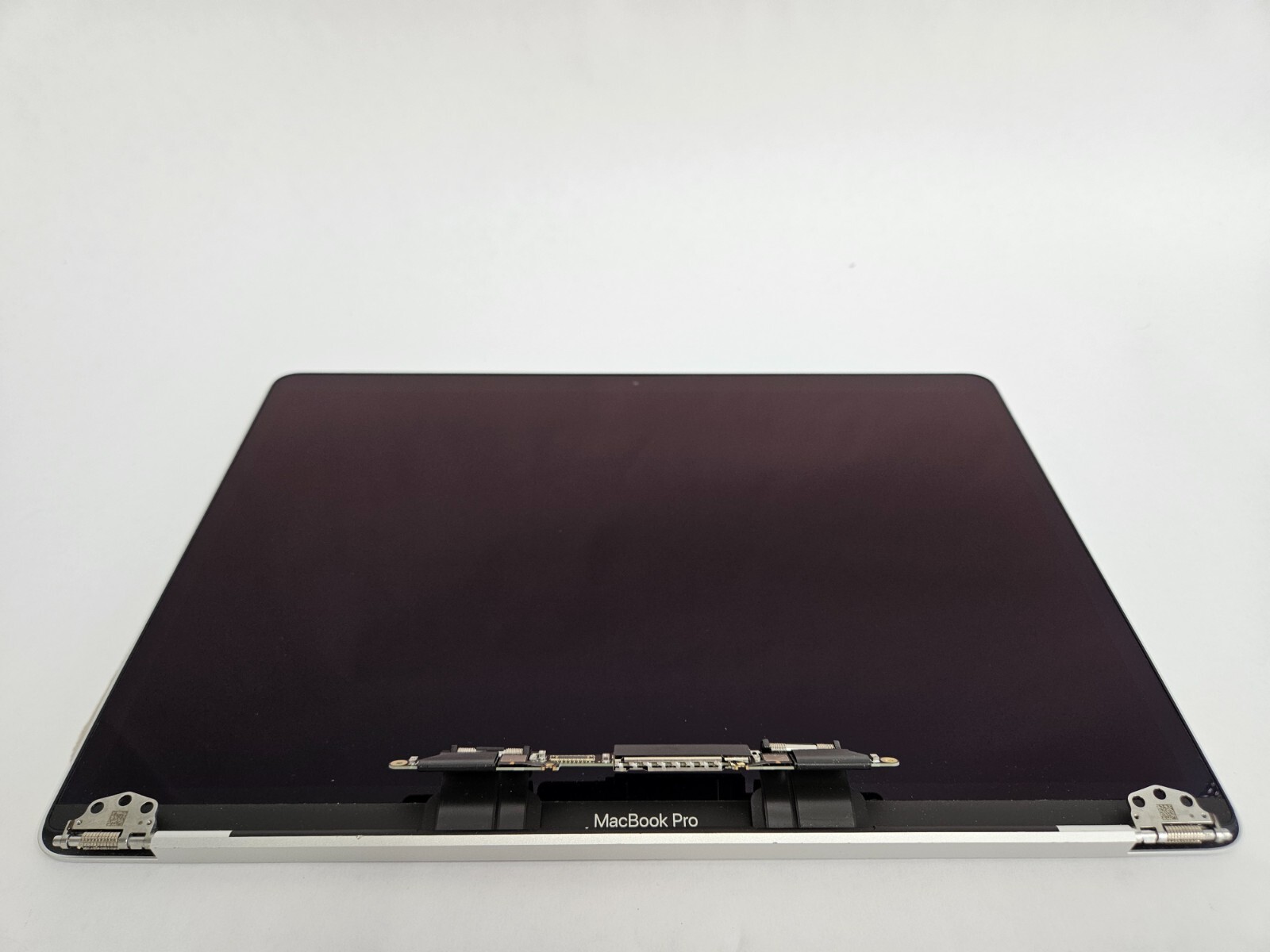 MacBook Pro16.2 13″ A2251 EMC 3348.2020 LCD Screen Assembly Silver 661-15733