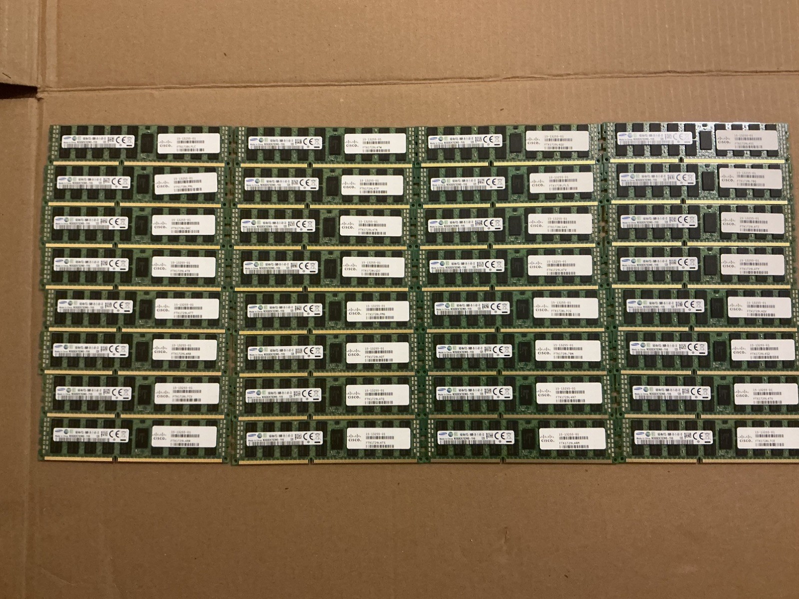 Samsung 16GB DDR3-1333 PC3L-10600R ECC Server Memory RAM M393B2K70DMB-YH9 LOT 32