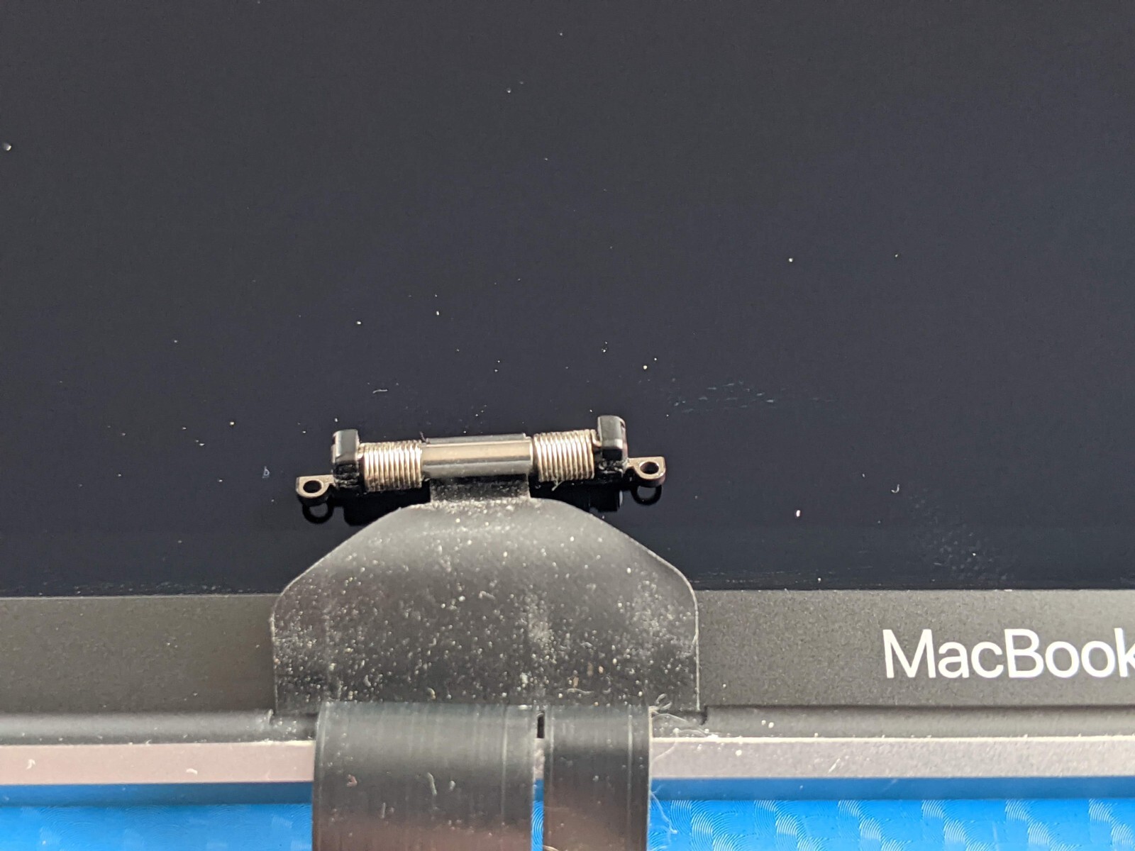 MacBook Pro A2141 Late 2019 BTO 16″ LCD Screen Assembly Gray 661-14200