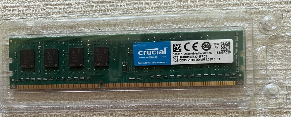 Crucial DDR3L 4GB CT51264BD160B.C16FPD2 2RX8 RAM Memory 240pin 1.35V NEW PRICE!