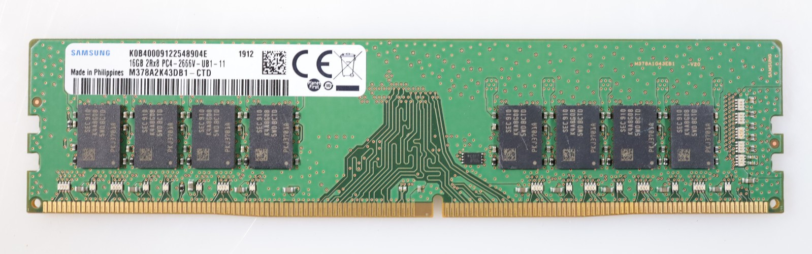 16GB Samsung M378A2K43DB1-CTD DDR4 PC4-2666V UDIMM Desktop Memory