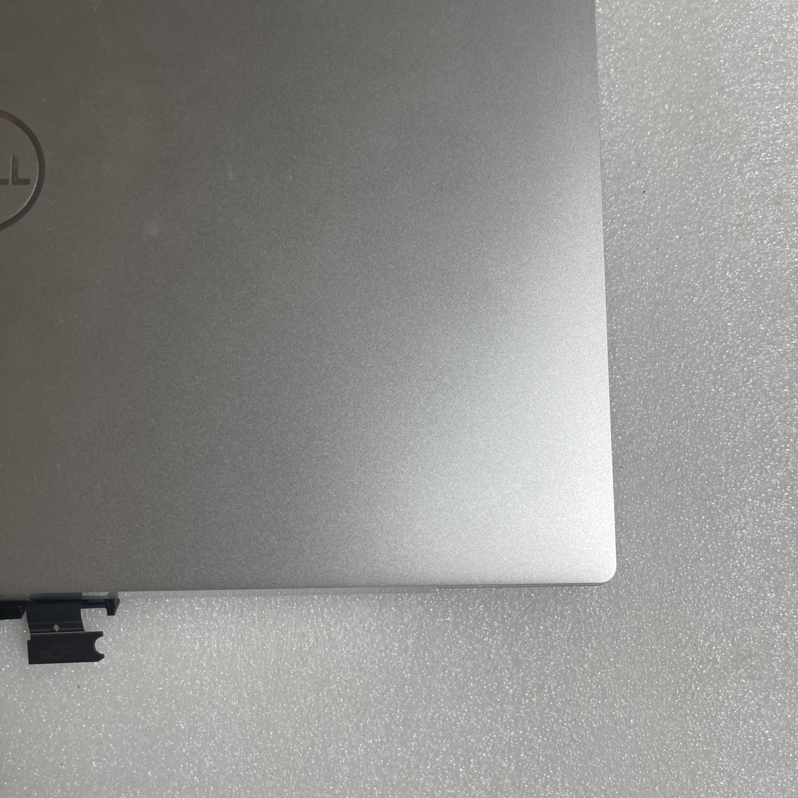 Genuine Dell XPS 9300 13.3″ Touchscreen LCD Silver 4MFP0 RGG8M BB J0