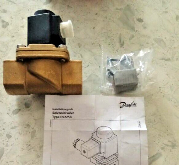 1PC- Danfoss 032U380731 Solenoid valve, EV225B, Function: NC, G, 1, 6.000 m³/h