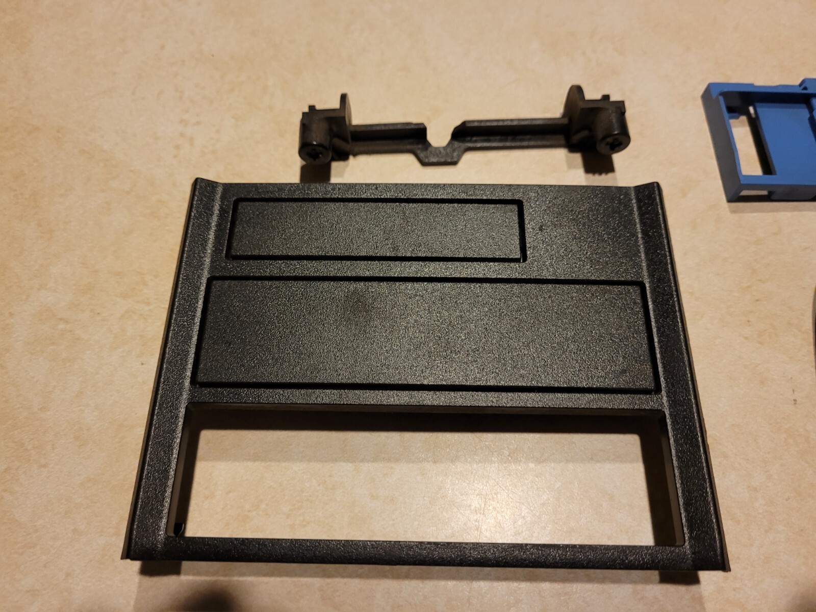Vintage Dell Optiplex 360 Misc, Cables, Drive Caddy – From Working Computer