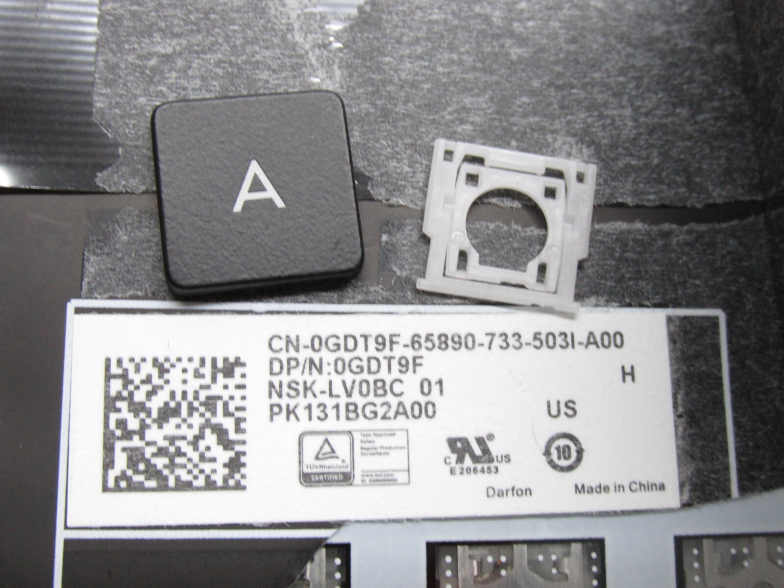 Single Key Cap + Clip For XPS 9550 / 9560 / 9570 From GDT9F NSK-LV0BC